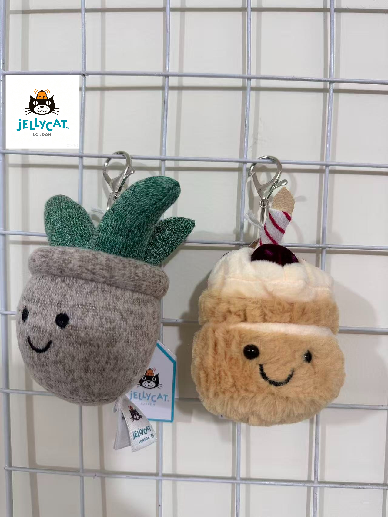 2026  JC brand plush toy keych - Party Games Birthday recension och pris